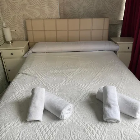 Bermudas - Turis Premium Benidorm Esterno foto